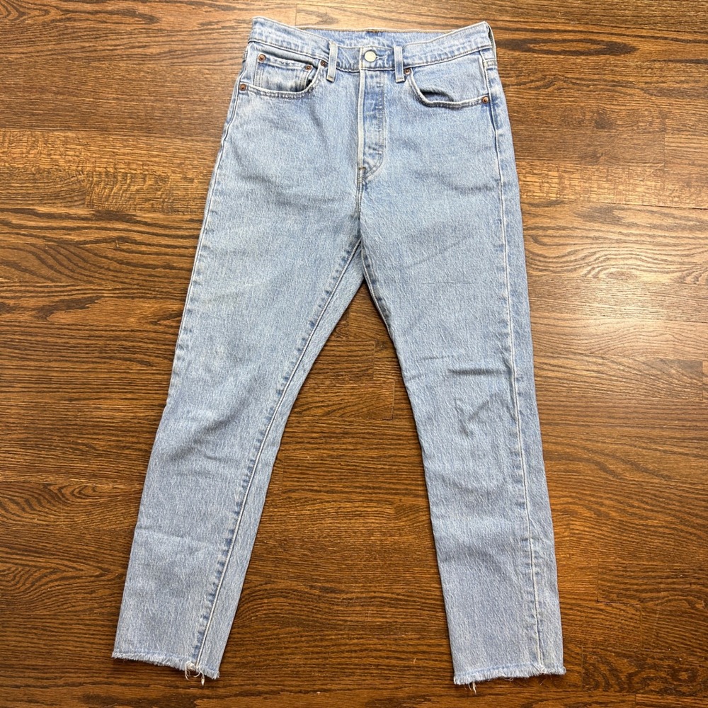 Levis 501 Skinny Jeans Womens 28x28 Light Wash High Rise Button Fly Raw Hem